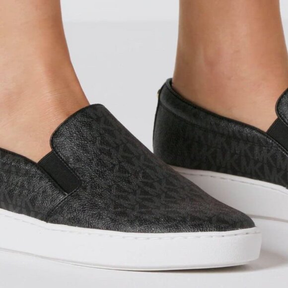 Michael Kors Black MK Logo Slip On Loafer Sneaker Gold Hardware Keaton,9M,NEW - Picture 2 of 9